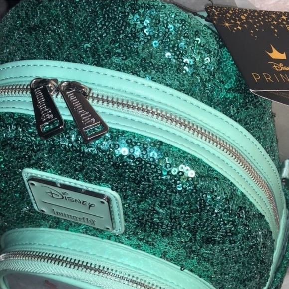 New With Tags Loungefly Disney Little Mermaid Snow Globe Sequin Mini Backpack - Picture 8 of 8